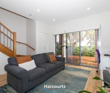3/5 Pioneer Court, Thomastown, Vic 3074 - Photo 3