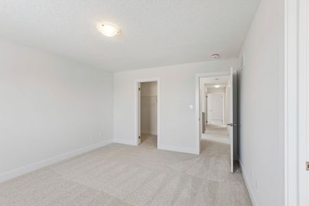 For Lease - 123 Maple Street, Mapleton, Ontario - Photo 4