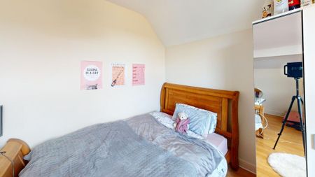 3 bedroom semi-detached house to rent - Photo 3