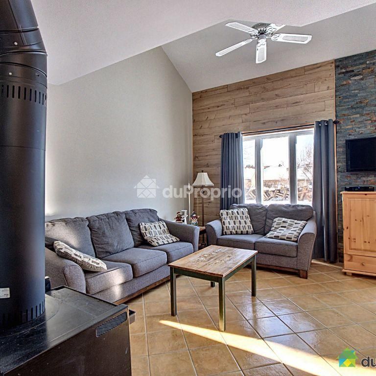 ❄️⛷️ Condo de ski au Mont-Sainte-Anne disponible pour la saison hivernale ! 🏔️🔥 - Photo 1
