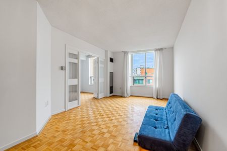 For Lease - 284 Bloor Street Unit# 903, Toronto, Ontario - Photo 5