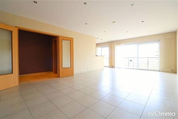 Appartement te huur - Photo 1