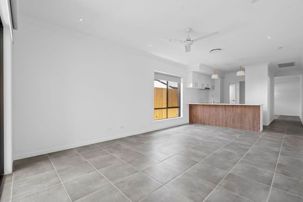 Brand New 4-Bedroom Family Home in Prime Morayfield Location - Photo 1