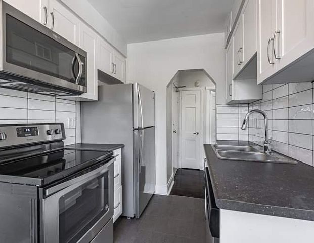 1660 Bathurst Street | 1660 Bathurst Street, Toronto - Photo 1