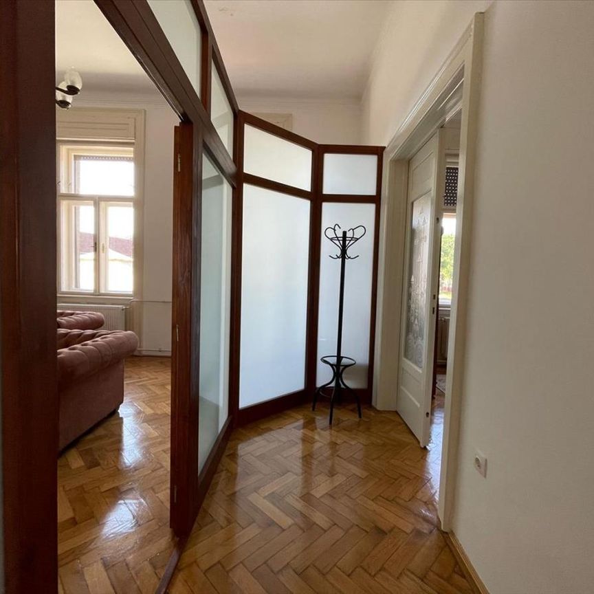 Kiadó felújított lakás - Debrecen - Fotó 1