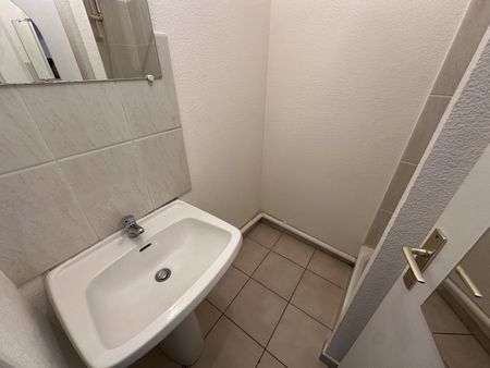 Location Appartement 2 pièces 35m² 34203 SETE CEDEX 34200 - Photo 5