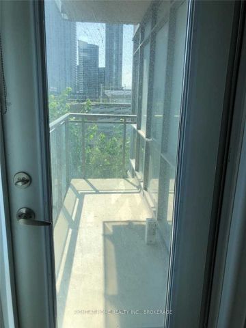 For Lease - 15 Fort York Boulevard Unit# 712, Toronto, Ontario - Photo 2