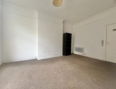 Apartment Available Arranging tenancy - Photo 2