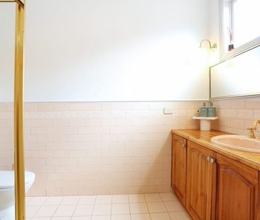 Modern Comfort in a Sought-After Brighton East Location - Photo 6