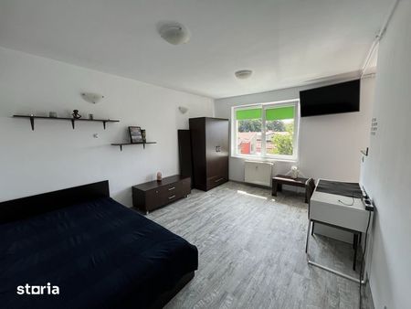 Garsoniera de inchiriat in Hasdeu - Fotografie 3