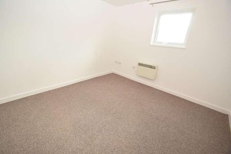 Willow Court, Chorlton Street, Manchester, M16 - Photo 2