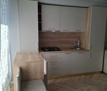 Garsonieră decomandată | 40 mp | Etaj 1 | Mobilată și utilată - Fotografie 5