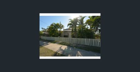 🏡 Spacious 5-Bedroom Family Home in Allenstown – Perfect for Modern Living! - Photo 2