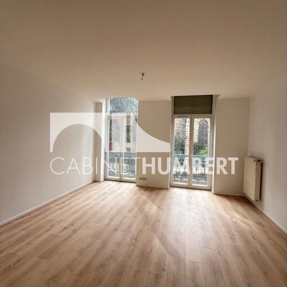 Location Appartement 4 pièces 81m² ST ETIENNE 42000 - Photo 1