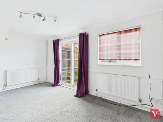 Wandlebury, Giffard, MK14 - Photo 1