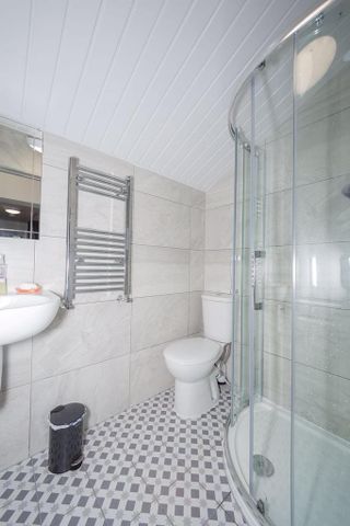 4 bedroom house to rent - Photo 5