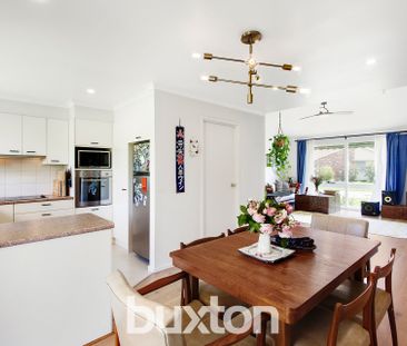 35 Orana Cres, Chelsea, VIC, 3196 - Photo 2