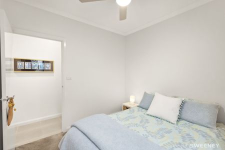 Cosy three bedroom unit in quiet location - Photo 5
