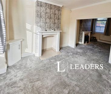 3 bedroom terraced to rent Penfleet Avenue, ST3 - Photo 3