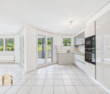 Helle 4.5 ZWG mit grossem Balkon, Bergblick und Garten - Foto 5