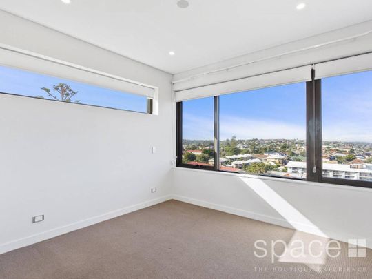 OCEAN VIEWS APARTMENT - Photo 1