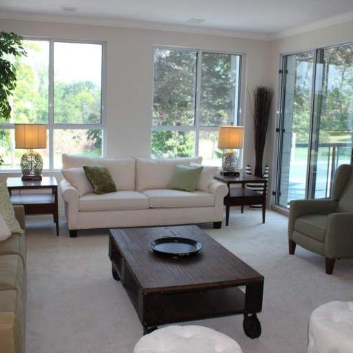 Villa Park Place - Photo 1