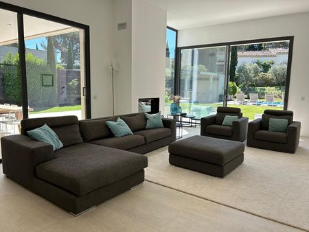 Maison • Ceinture-Centre Ville - Photo 3