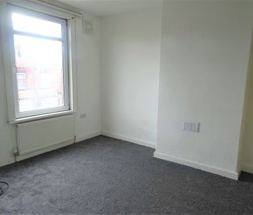 Compton Row, Harehills , LS9 6DL - Photo 1