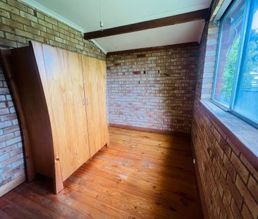 Family Home Close to O Bahn - Photo 4