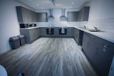 -19 Glebe Street 11 - Photo 3