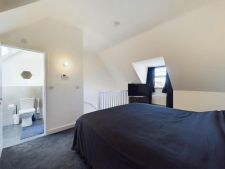 3 bedroom townhouse to rent - Photo 4