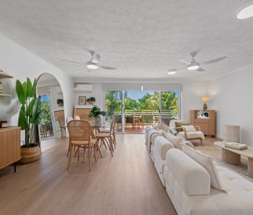 LUXURY COASTAL RETREAT | FURNISHED OR UNFURNISHED | SHORT OR LONG TERM - Photo 1