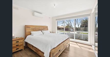 Beutifully Updated Home - Photo 5