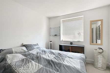 1 bedroom apartment to rent - Photo 5