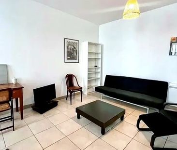 T2 meublé – Carré d’Or / Boulevard Périer (Marseille 8e) - Photo 6