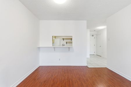 For Lease - 4 PARK VISTA N/A Unit# 1002, Toronto, Ontario - Photo 3