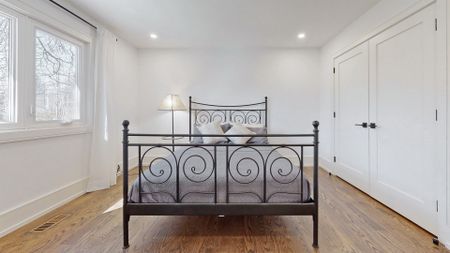 For Lease - 54 Fairmeadow Avenue, Toronto, Ontario - Photo 5