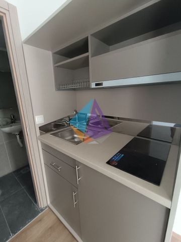 Studio/Γκαρσονιέρα για ενοικίαση Νίκαια - Photo 3