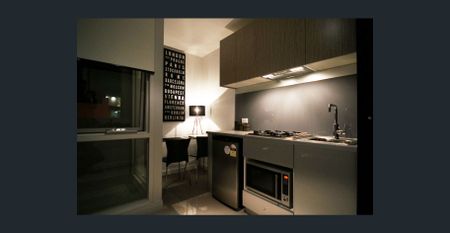 stylish Urban Living in the Heart of Prahran - Photo 3