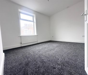 3 bed terraced house to rent in Clover Hill Road, Nelson, BB9 - Photo 4