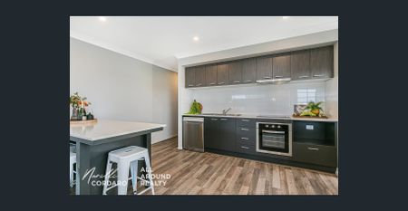 MODERN COMFORT IN THE HEART OF BARINGA - $700 per Week - Photo 5