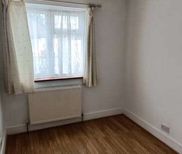 4 Bed Semi-Detached House, Nathans Road, HA0 - Photo 3