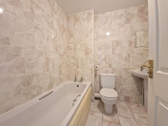 2 bedroom semi-detached house to rent - Photo 1