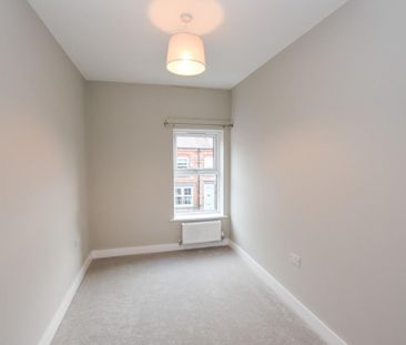 3 bed House - Terraced for Rent - Photo 5