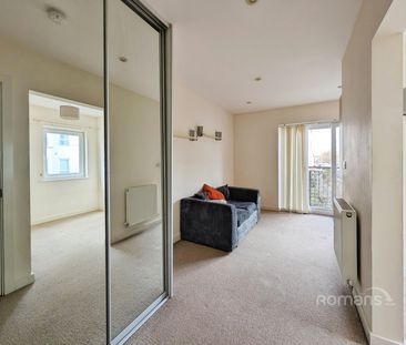 studio to rent - Photo 3