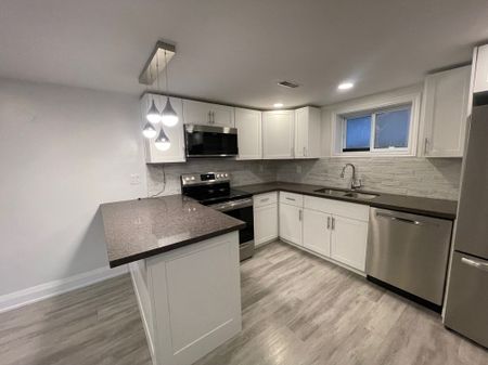 For Lease - 493 Upper Gage Avenue Unit# lower, Hamilton, Ontario - Photo 2