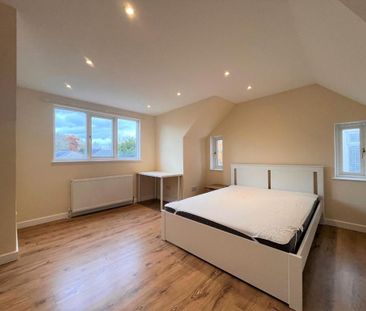 3 bedroom apartment to rent - Photo 5