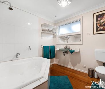 Quality home in a great location - Photo 4