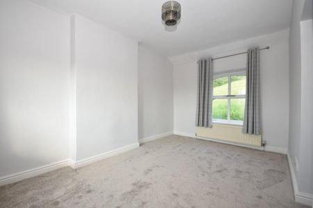 2 bedroom cottage to rent - Photo 2
