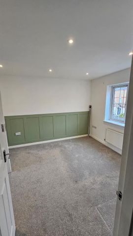 3 bedroom terraced house to rent - Photo 5